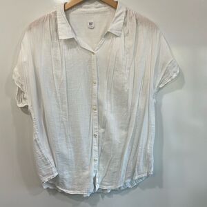 GAP White Button-Down Short Sleeve Shirt XL